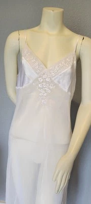 JONES NEW YORK Vintage WHITE NIGHTGOWN ELEGANT Slip Dress Floral  Embroidered L - Image 1 of 4