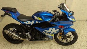 Suzuki GSX R 125 - Picture 1 of 9