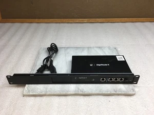 Routeur Ubiquiti Networks Edge 4 4 ports routeur sans ventilateur ER-4 avec support en rack - Photo 1/8