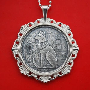 1/2 oz Silver Round Egyptian Cat Goddess Bastet 925 Sterling Silver Necklace REV - Picture 1 of 9