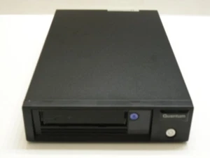 Quantum 3580 H4V LTO4 SAS HH V2 External 9-03560-01 46C2575 With New SAS Cable  - Picture 1 of 6