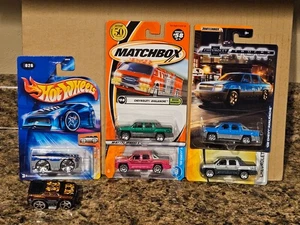 Hot Wheels Matchbox Lot of 6 2002 Chevy Avalanche '02 100 Years Blue Silver Pink - Picture 1 of 3