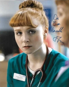 Casualty Michelle Fox Signed Dr Bea Kinsella 8x10 Photo-GENUINE Autograph - Picture 1 of 2