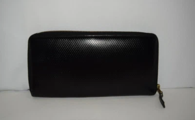 COMME DES GARCONS DIAMOND EMBOSSED COWHIDE LOUND ZIPPER/BK LONG WALLET Foto 1 de 4