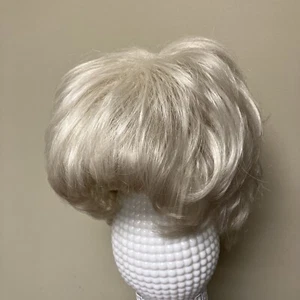 BELLE MADAME SOFIA SF Perücke in arktischweiß synthetisch im Karton Marilyn Monroe Look - Bild 1 von 16