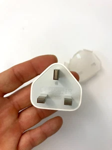 Original Apple 5W USB Power Adapter A2128 MGN43B/A GBR - Zdjęcie 1 z 5