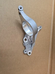 Honda 44512-SZA-A00 Axle Bracket - Bild 1 von 4