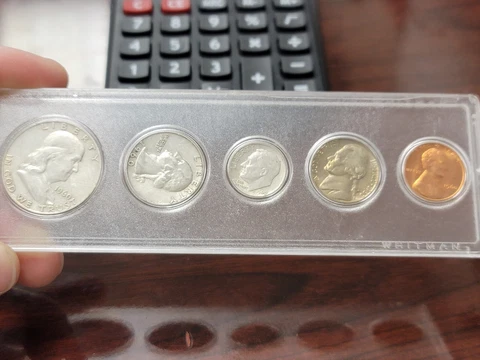 1960 US P MINT SET WHITMAN HOLDER SILVER HALF QUARTER DIME Cover