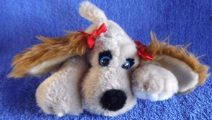 *1700* Daphne - Long eared puppy Dog - 1982 Antics Matthew Fox - Plush - 14cm - Picture 1 of 4