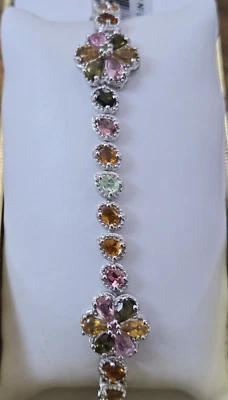 Brazalete floral multiturmalina en platino sobre ley (8,00 pulgadas) 8,60 quilates Foto 1 de 4
