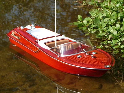 RC Modell Boot VENEZIA Länge 45cm "Ferngesteuert 40MHz" 040390 - Bild 1 von 4