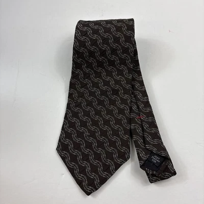 Corbata Bugatti Cuello 4" Ancho 58.5" Largo Marrón Geométrico Foto 1 de 4
