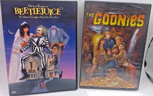 2 DVD Horrorfilme: "Die Goonies" (Factory Sealed) & "Beetlejuice."(Gebraucht) - Bild 1 von 2