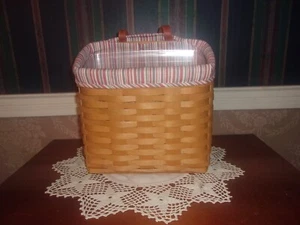 Longaberger 2005 Medium Wall Pocket Basket Set - Market Stripe - Picture 1 of 3