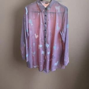 Blusa tunica rosa Shana XL motivo lama con bottoni e zip posteriore - Foto 1 di 5