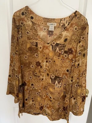 Túnica Travel Smith estampa floral manga 3/4 gola V tamanho P - Imagem 1 de 3