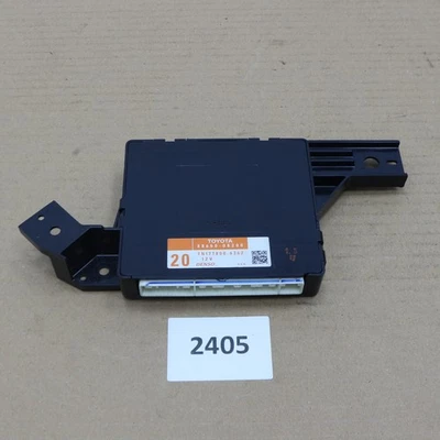 Toyota Sienna 15-16 OEM AC Air Conditioner Amplifier Control Module 88650-08200 - Image 1 of 4