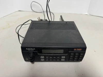 RadioShack Pro-2052 Dual Tracking 1000 Channels Scanner With AC adapter Tested - Image 1 of 4