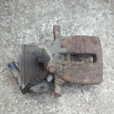 PINZA FRENO TRASERO IZQUIERDO PASAJERO VOLKSWAGEN SHARAN OFFSIDE MK2 7N 2012 Foto 1 de 3