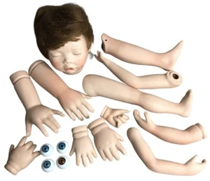 Lote/12 partes del cuerpo de muñeca espeluznante surtidas más ojos y peluca accesorios de Halloween - Imagen 1 de 6