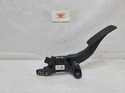 2021-2023 Kia Seltos Accelerator Gas Pedal OEM 32700-F2300 - Image 1 of 4