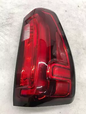 2019-2024 GMC SIERRA DENALI 1500 LEFT LED TAIL LIGHT LAMP *SCUFFED* OEM - Image 1 of 4