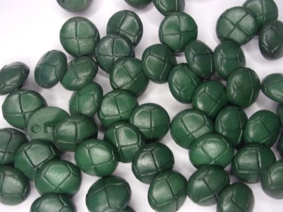 50 x Quality Leather Look Football Buttons Sewing Knits Dark Green 20mm N14 - Image 1 of 2