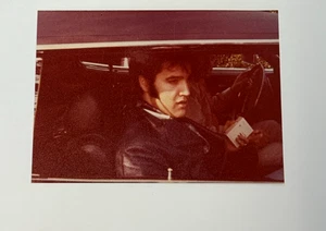 FOTO KODAK DE COLECCIÓN DE ELVIS PRESLEY CANDIDA BEV HILLS RARA 1970 - Imagen 1 de 2