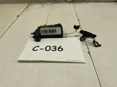 2015 HYUNDAI SANTA FE SPORT SWB ATUADOR DE LIBERAÇÃO DE PORTA DE ENCHIMENTO DE COMBUSTÍVEL COM ALÇA - Imagem 1 de 4