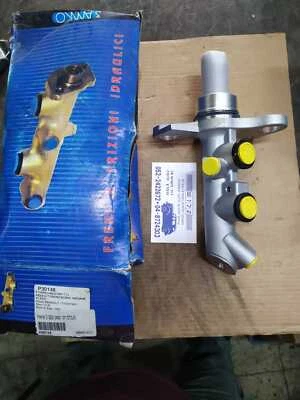 BRAKE MASTER CYLINDER FOR RENAULT MEGANE II Scenic 7701207697 , SAMKO P30148 - Image 1 of 4