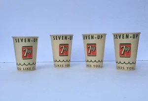 4er Set ~ 7UP Vintage Papier Soda Pop Tassen 1950er 9 Oz Top Zustand!! - Bild 1 von 5