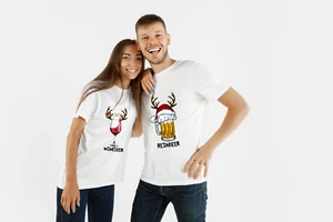 T-shirt natalizia Winedeer Reinbeer, camicia coppia, unisex adulti bambini maglietta top - Foto 1 di 15