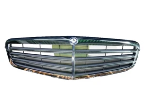 Mercedes Benz C Class W204 Genuine Chrome Radiator Grille Grill Trim A2048801283 - Picture 1 of 6