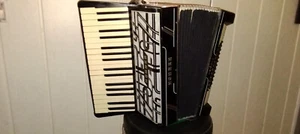 Akkordeon Hohner Verdi I mit 48 Bässe - Bild 1 von 10