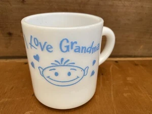 Vintage Weiß Blau Milchglas Kaffeetasse Becher I LOVE OMA - Bild 1 von 7