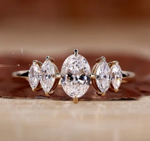 Oval Diamond Engagement Ring 1 Ct IGI GIA Lab Grown 18k Yellow Gold Sizable - Picture 1 of 12