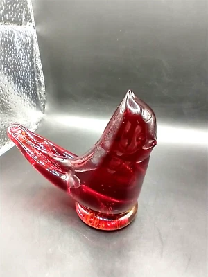 Vintage Ruby Red Cardinal Bird Art Glass  Signed W Ward dated 1988 collectible B - Image 1 of 4