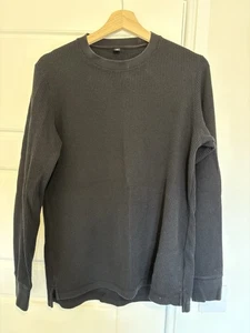 Uniqlo Men’s Small Waffle Shirt - Picture 1 of 2