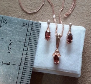 RAJASTHAN GARNET PENDANT NECKLACE EARRINGS STERLING 925 SILVER ROSE GOLD PLATED - Picture 1 of 8