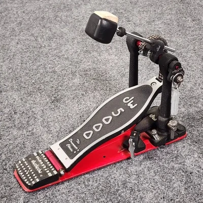 Used DW 5000 Single Bass Drum Pedal - Fair - Image 1 of 3