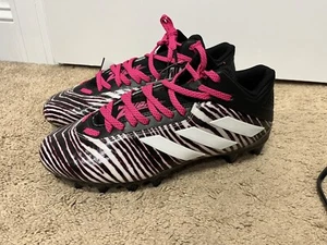 Nuovo! Scarpe da calcio uomo ADIDAS FREAK 20 EF8710 NERO/BIANCO/ROSA SHOCK taglia 11 - Foto 1 di 1