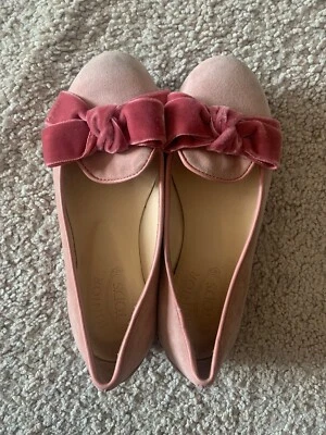 Tod’s Junior Girls Shoes Pink Suede Velvet Bow Size 30 - Image 1 of 4