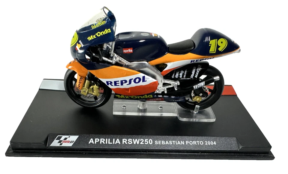 MODELLINO MOTO DIECAST APRILIA RSW250 SEBASTIAN PORTO 2004 1/24 - Immagine 1 di 4