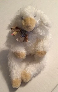 Douglas Sitting Sheep Plush 7" - Picture 1 of 4