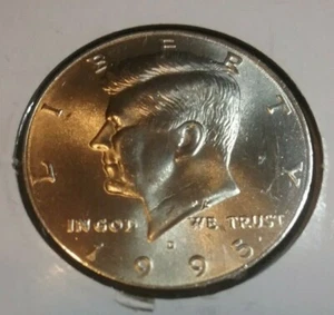 1995 Kennedy D Half Dollar - BU - Picture 1 of 2