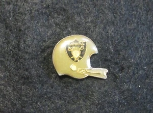 RAIDERS Lapel / Hat Pin, RAIDERS Helmet, Las Vegas, Oakland, Los Angeles NFL, 1I - Picture 1 of 6