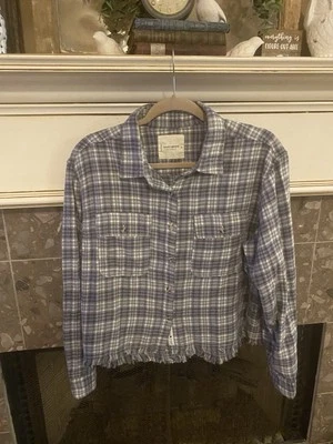 Lucky Brand Women's Blue Gray Cotton Plaid Fringe Hem Cropped Shirt Size M - Image 1 of 4