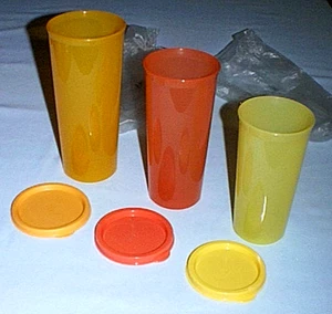 NEW TUPPERWARE  Tumblers Set  with Seals 16, 12, & 9 oz GOLDENBERRY, ORANGE PEEL - Picture 1 of 2