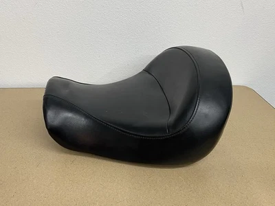 98-04 Kawasaki VN1500 Vulcan Nomad Front Driver Seat - Image 1 of 4
