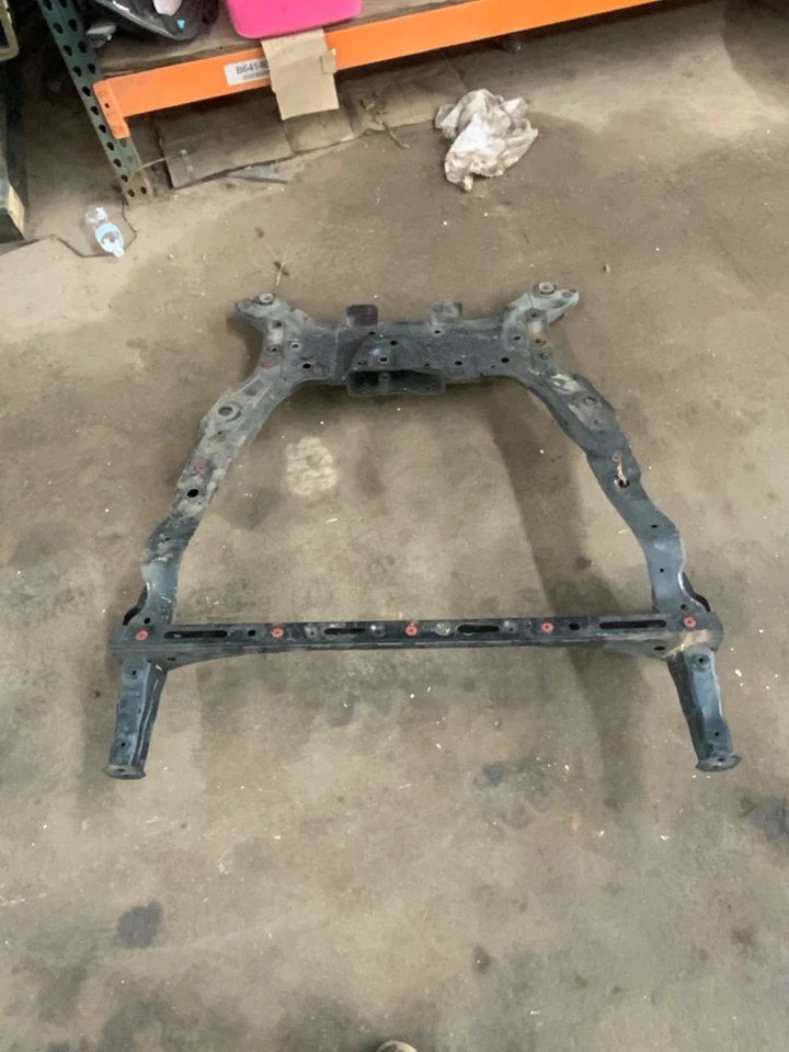 2013-2020 LINCOLN MKZ FWD FRONT ENGINE CRADLE CROSSMEMBER SUBFRAME SUPPORT OEM Foto 1 de 2